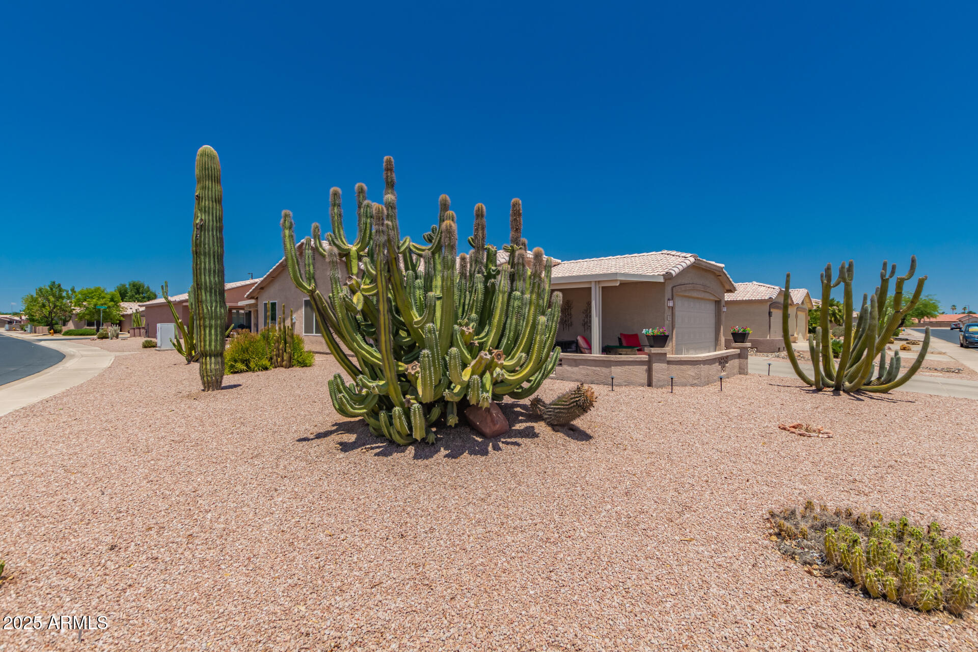 Listing images