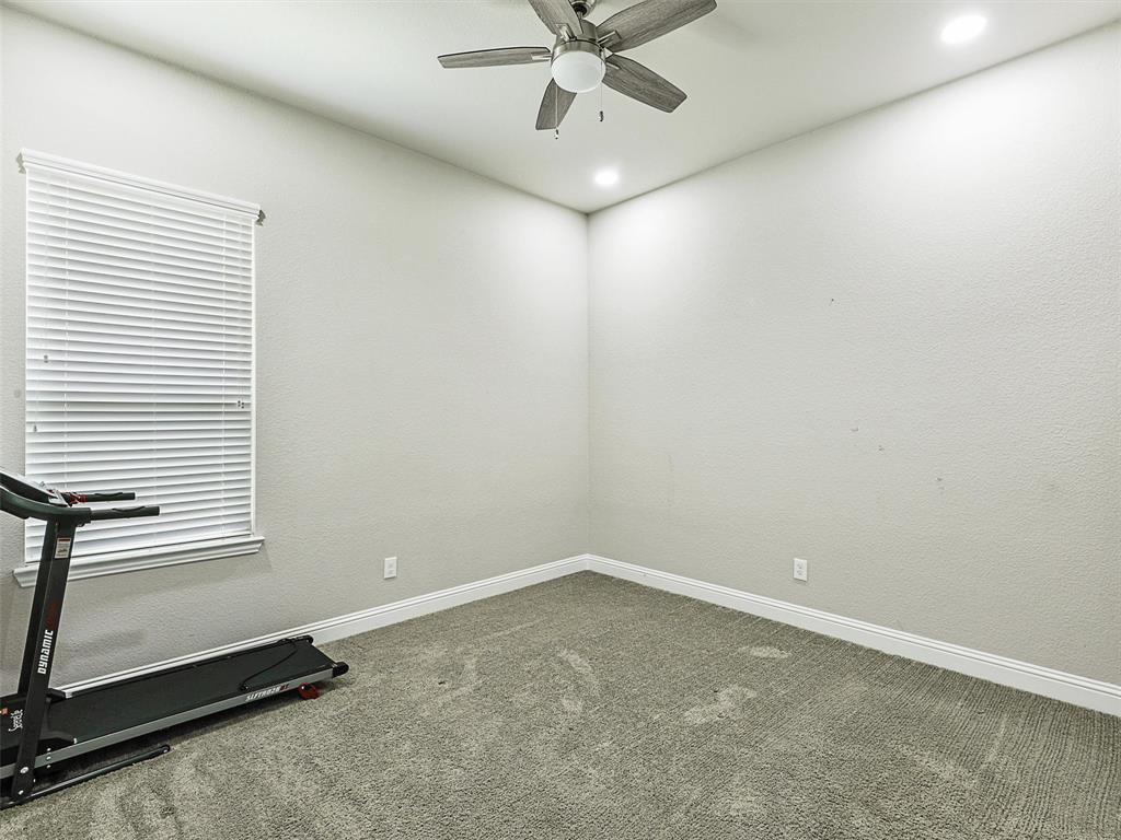Listing images