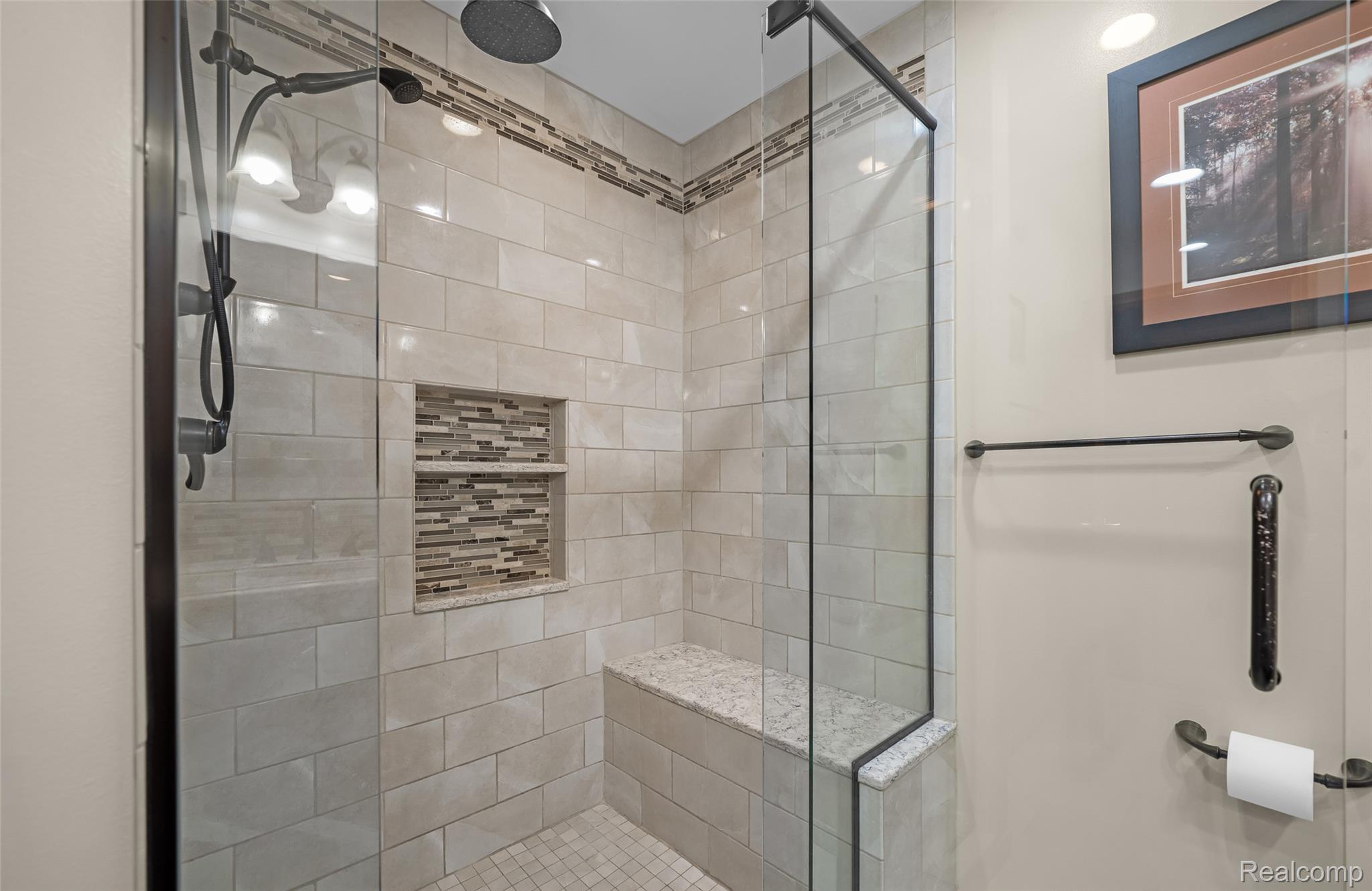 Listing images