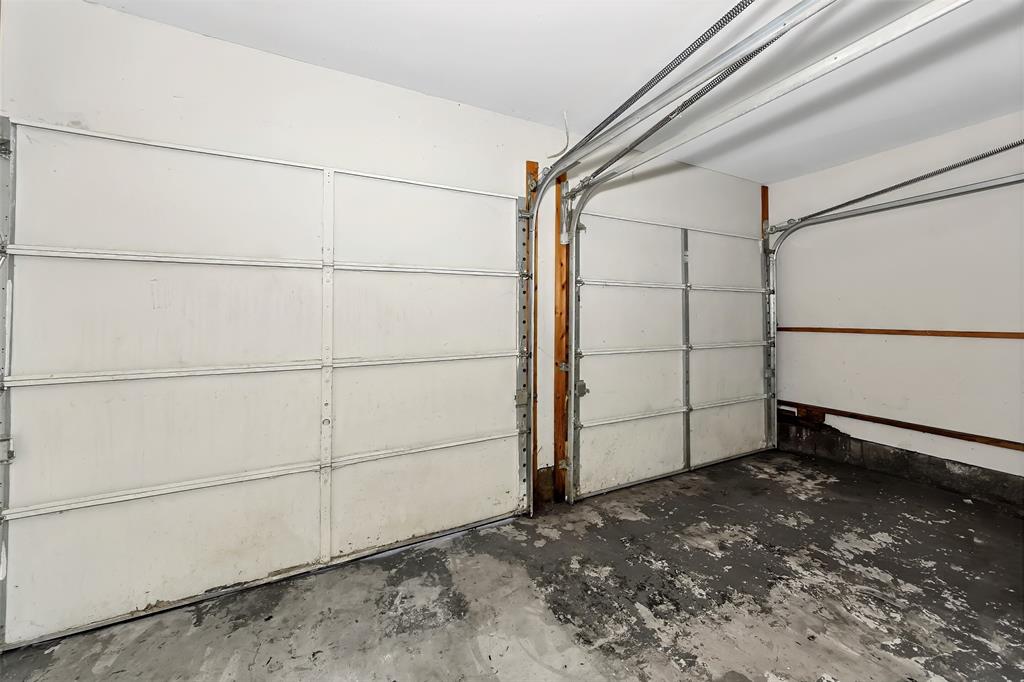 Listing images