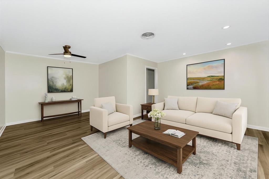 Listing images