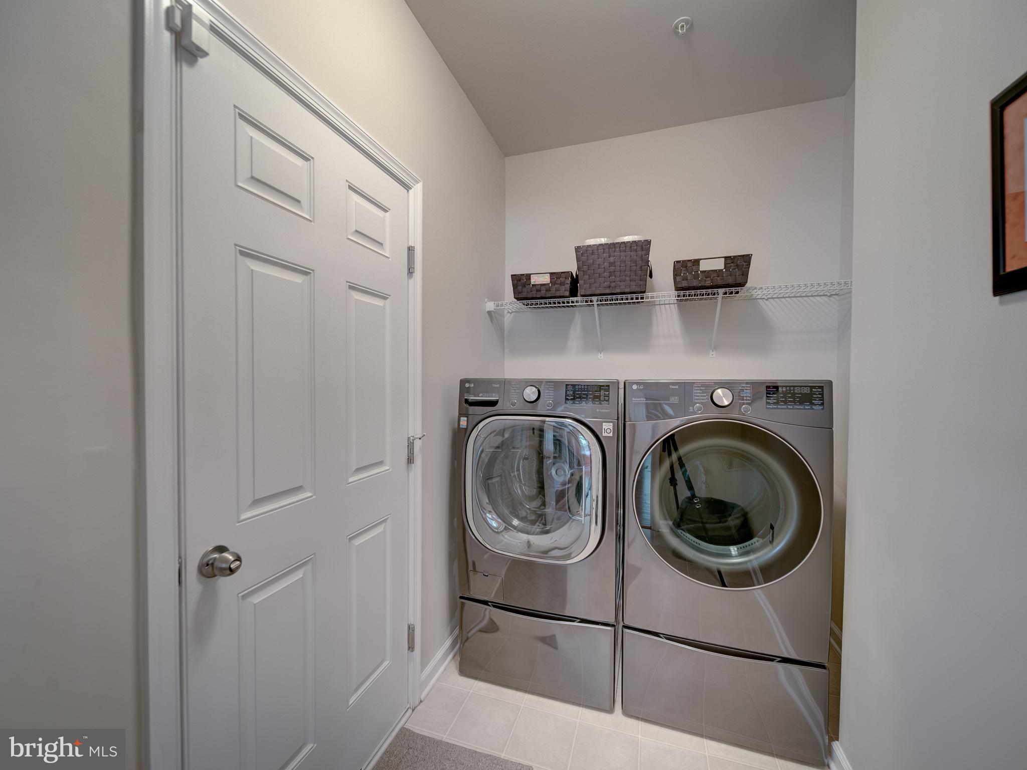 Listing images