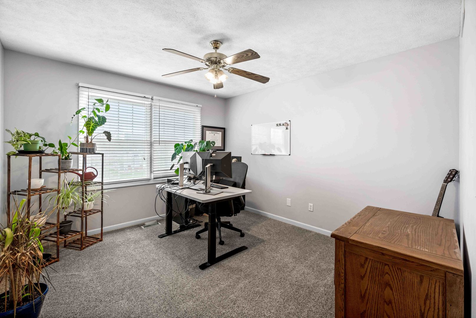 Listing images
