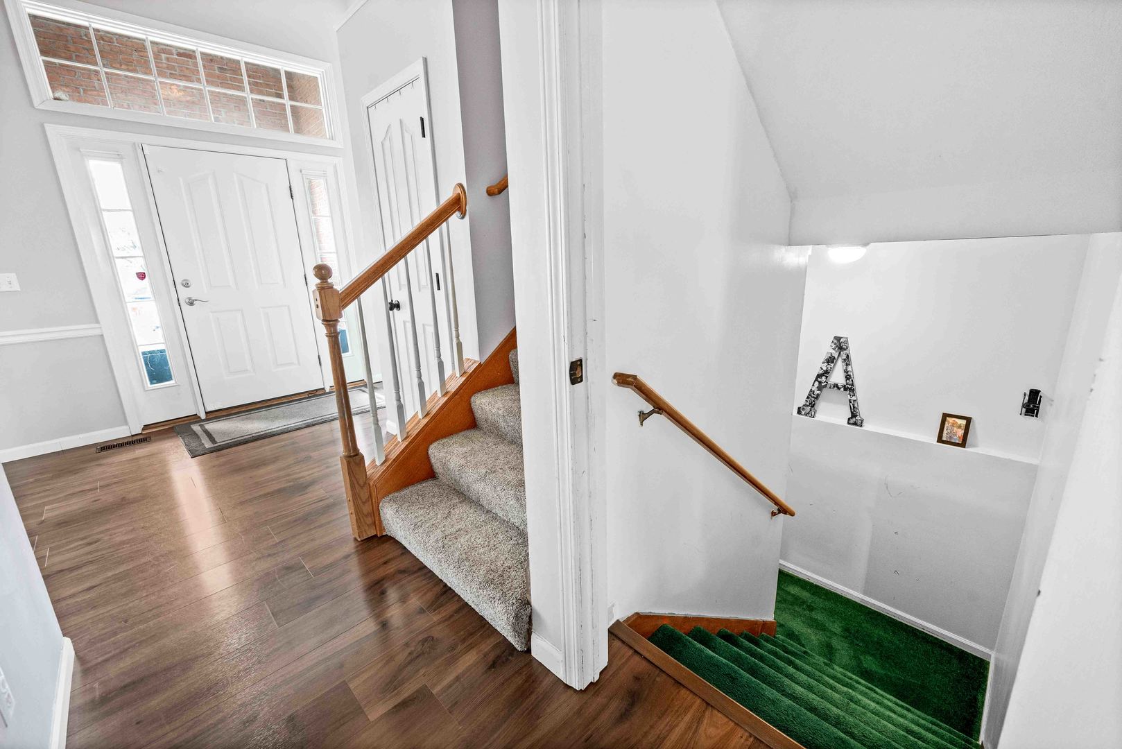 Listing images