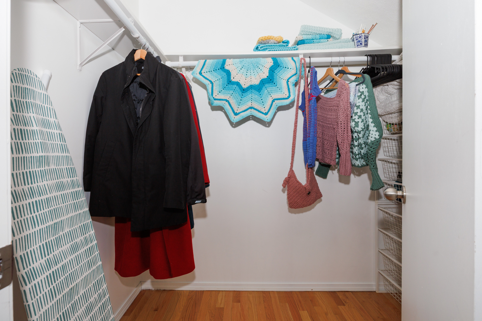 Listing images