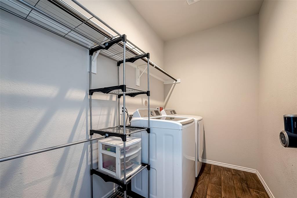 Listing images