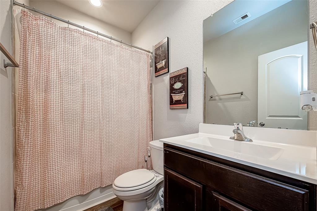 Listing images