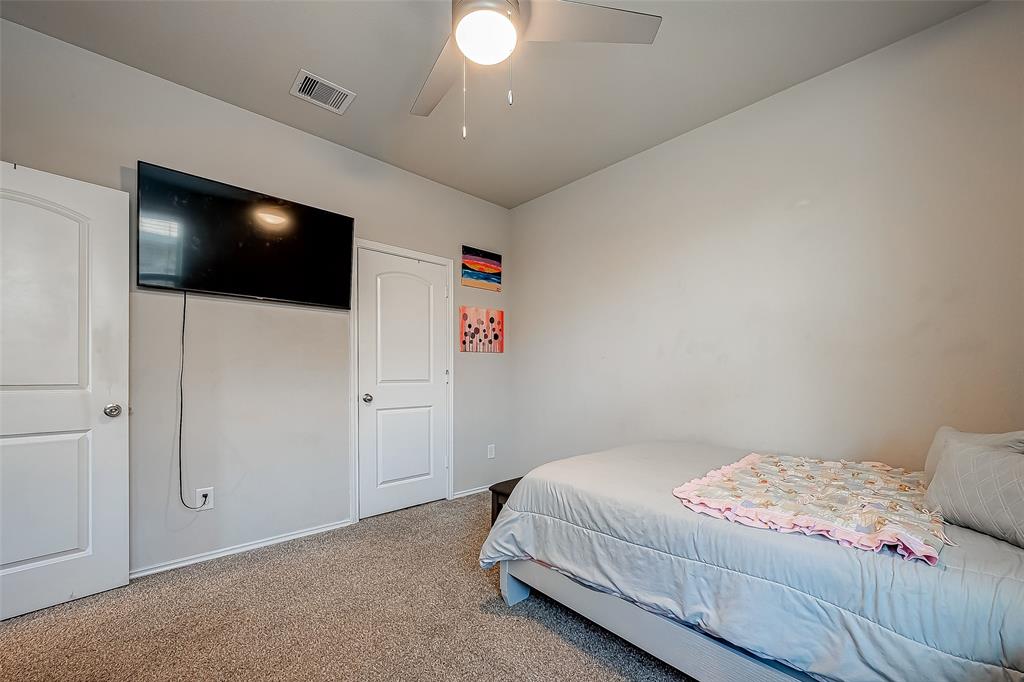 Listing images