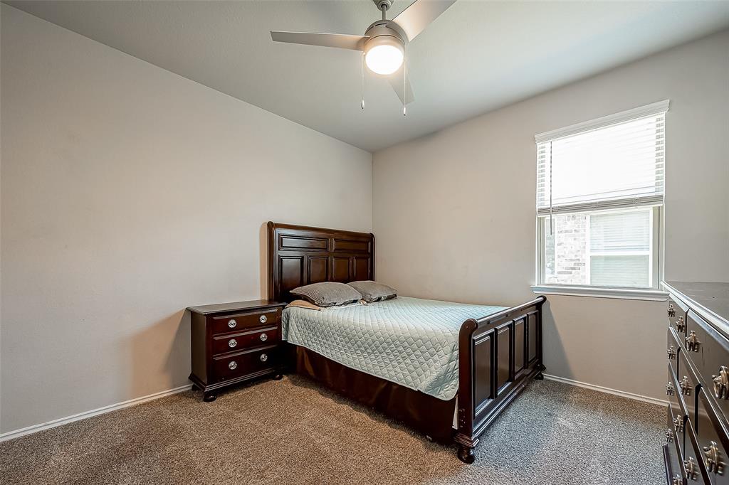 Listing images