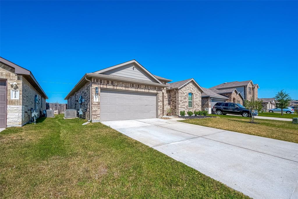 Listing images