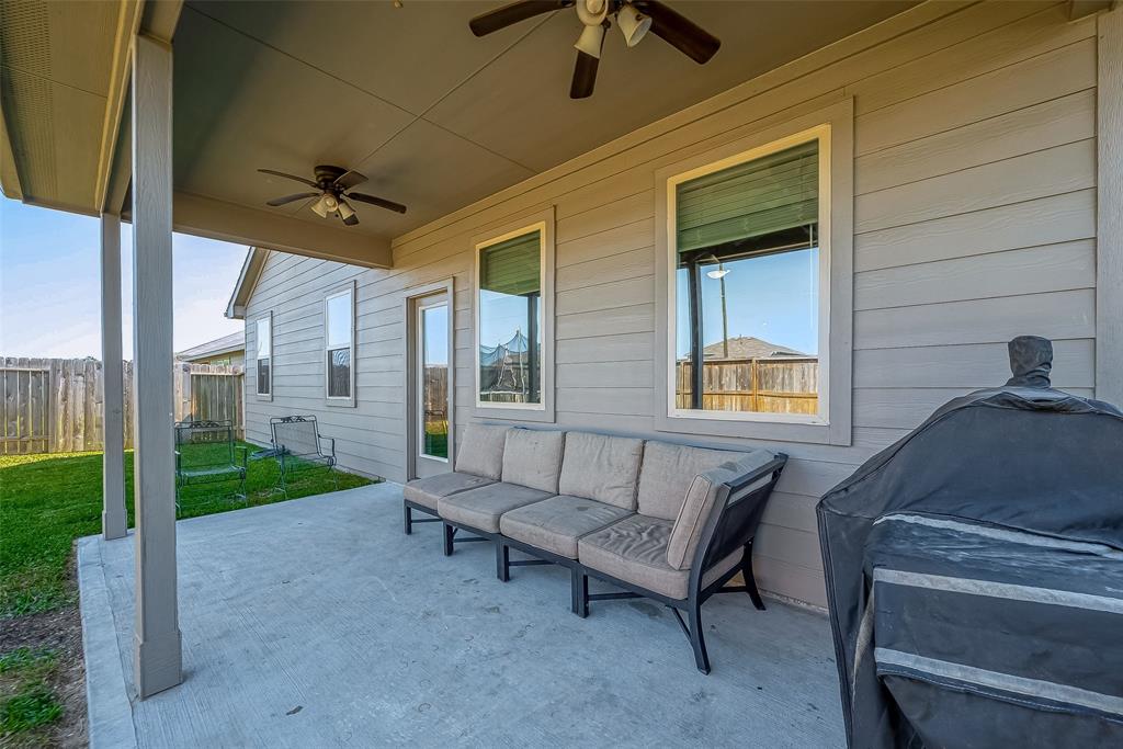 Listing images
