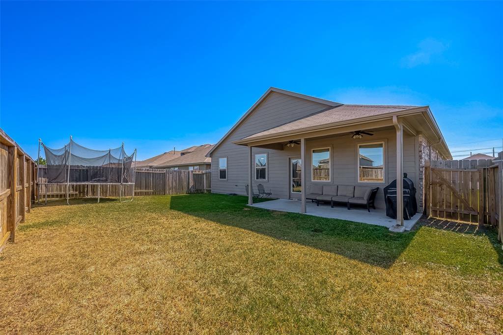 Listing images