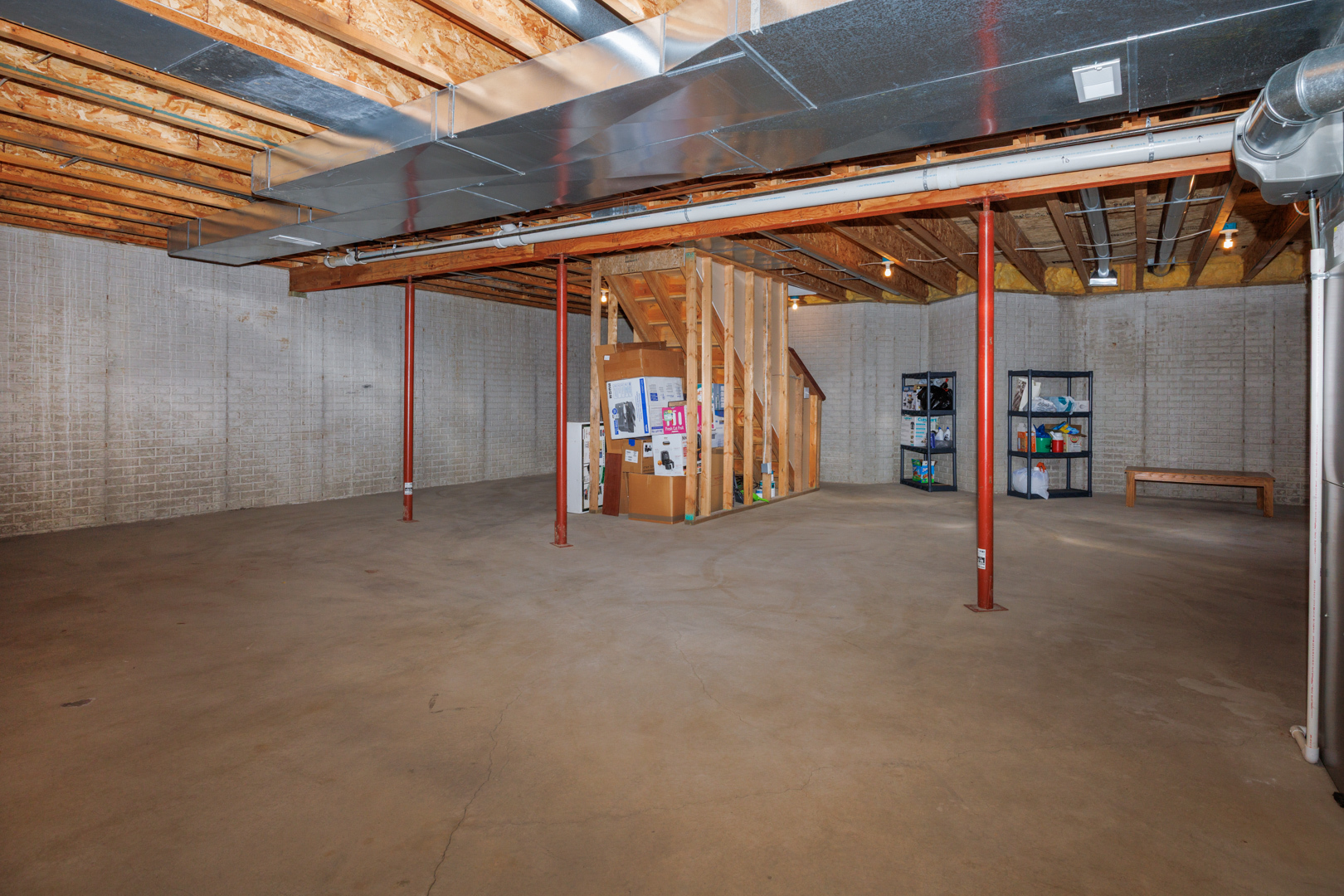 Listing images