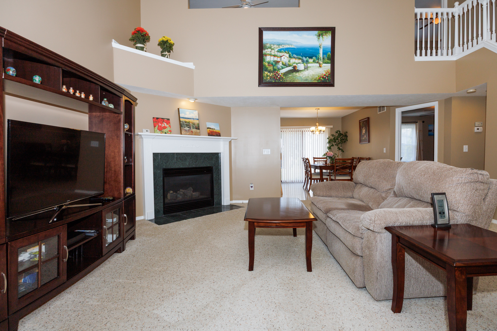 Listing images