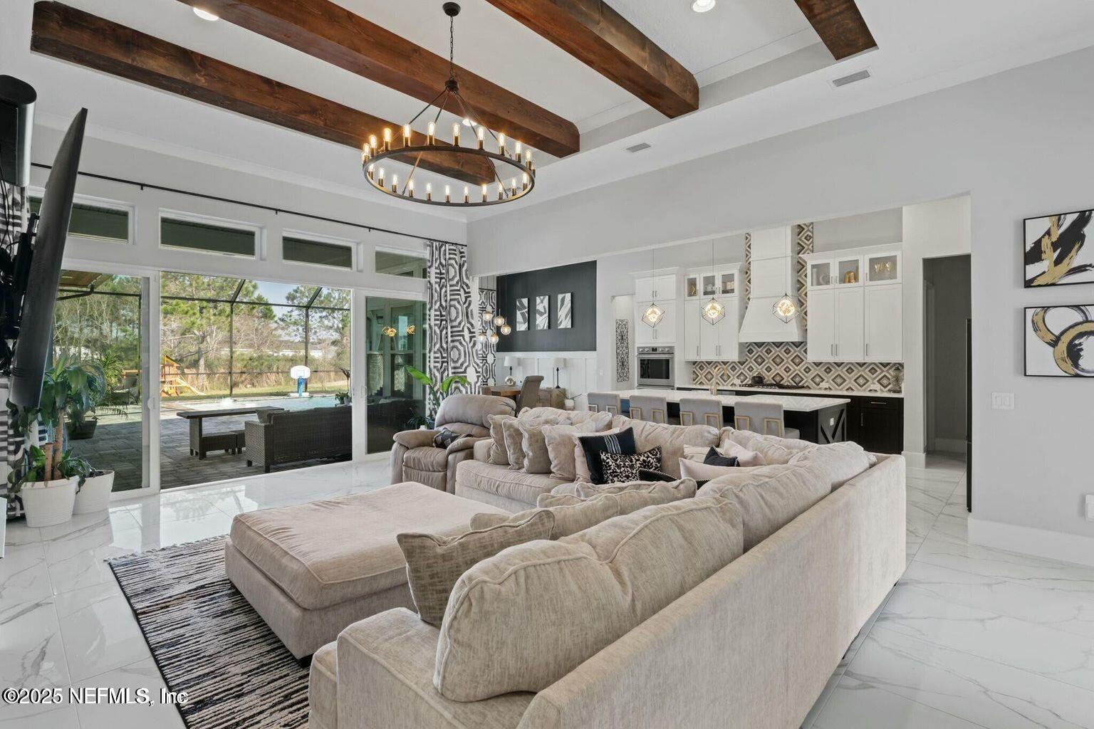 Listing images