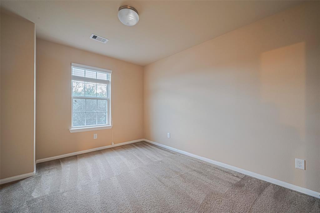 Listing images