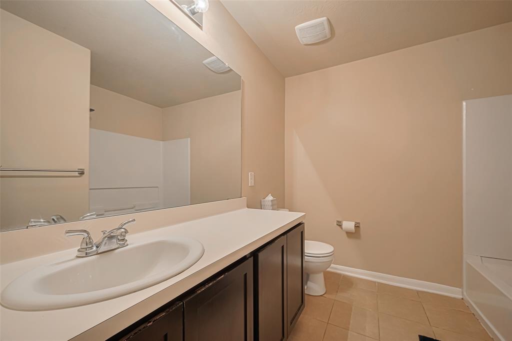 Listing images