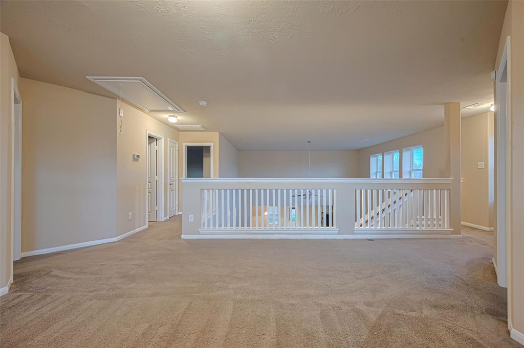 Listing images
