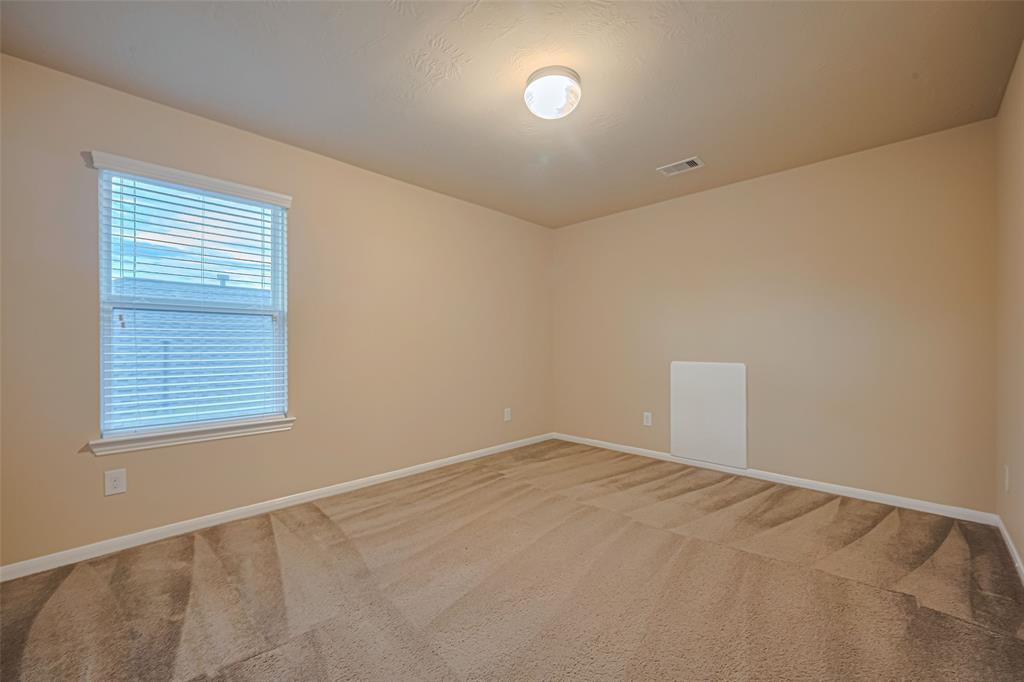 Listing images