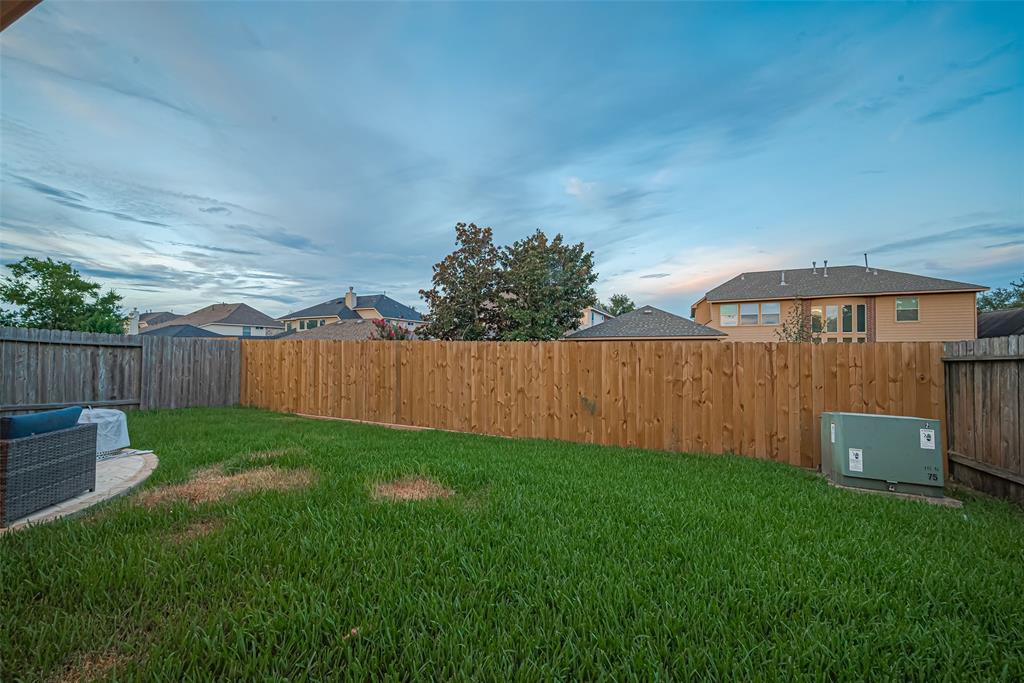 Listing images