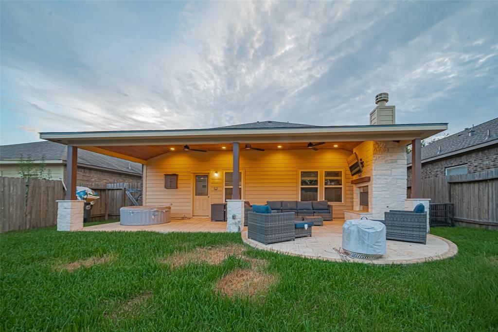 Listing images