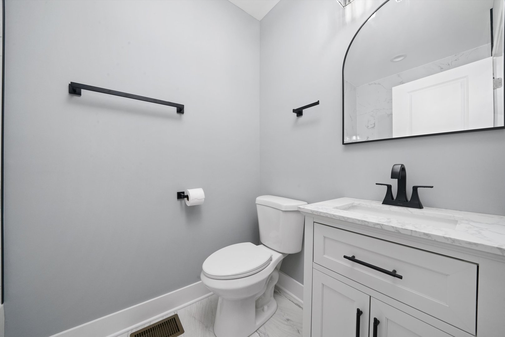 Listing images