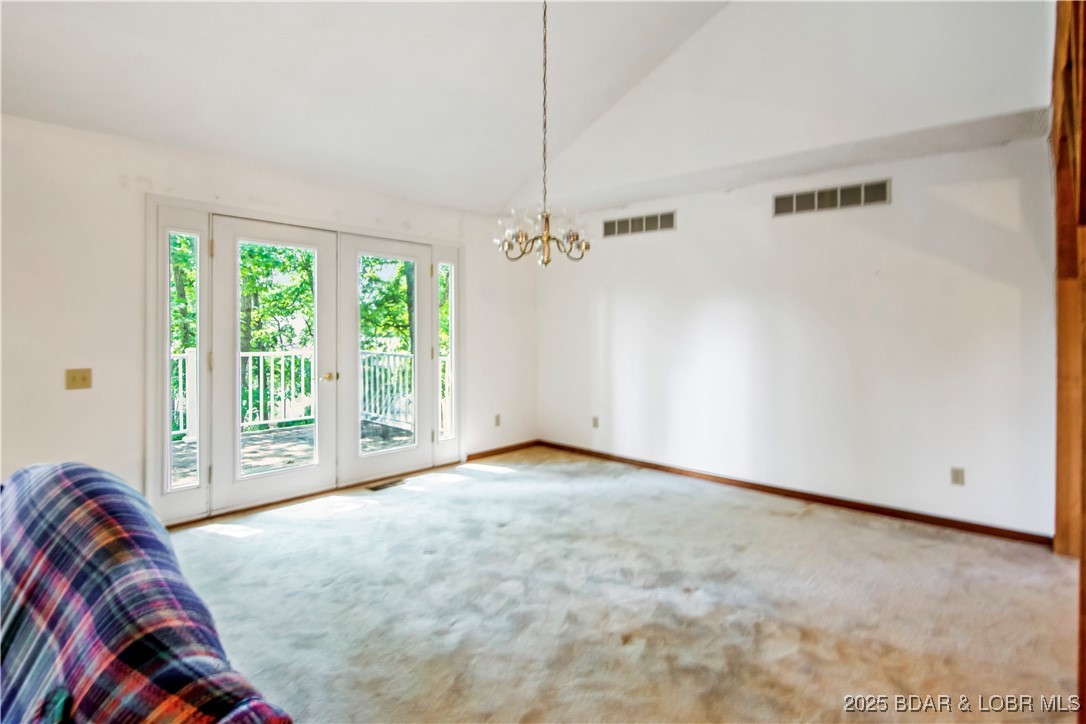 Listing images