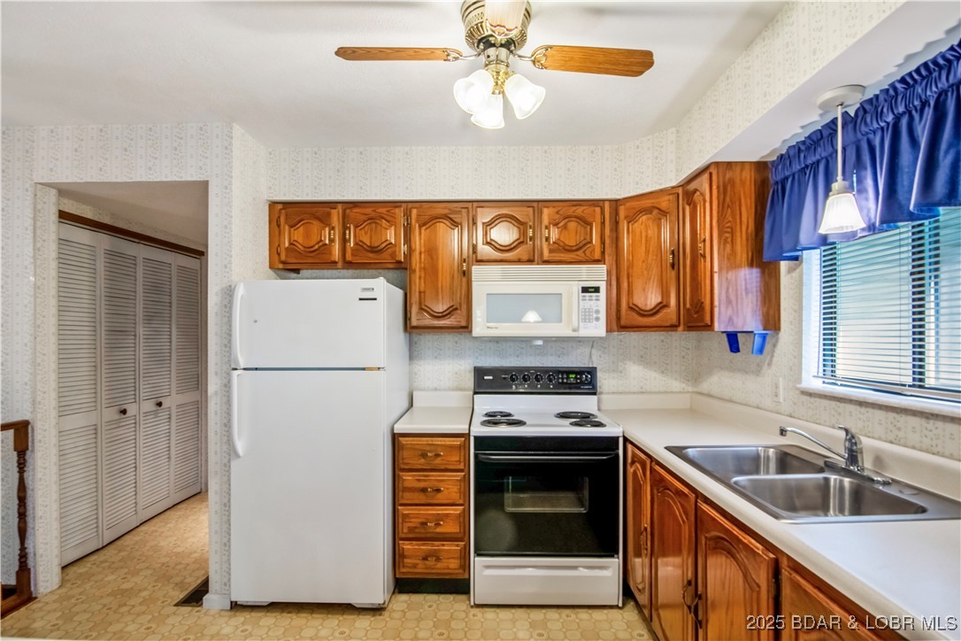 Listing images