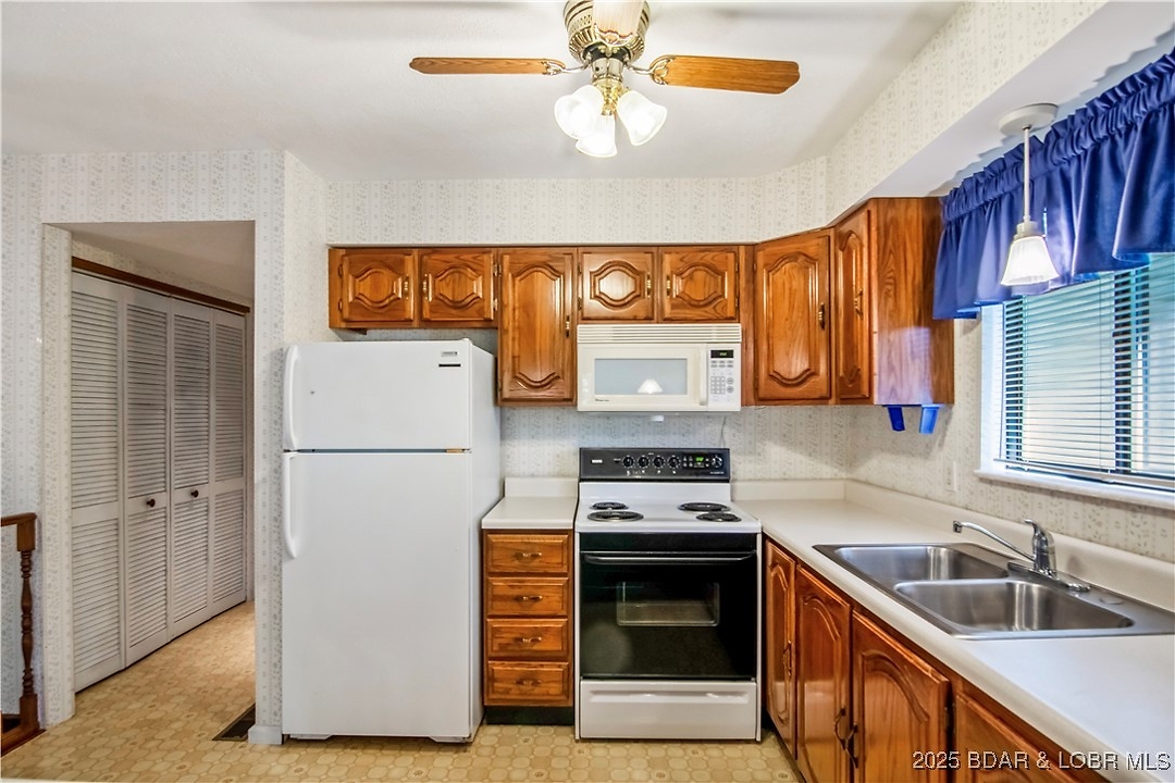 Listing images