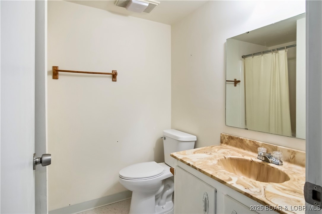 Listing images