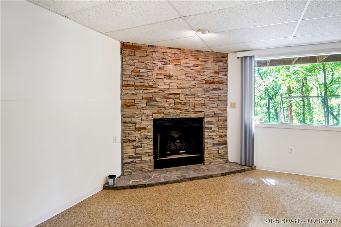 Listing images