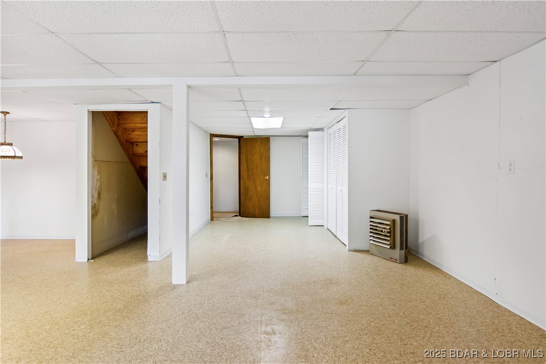 Listing images