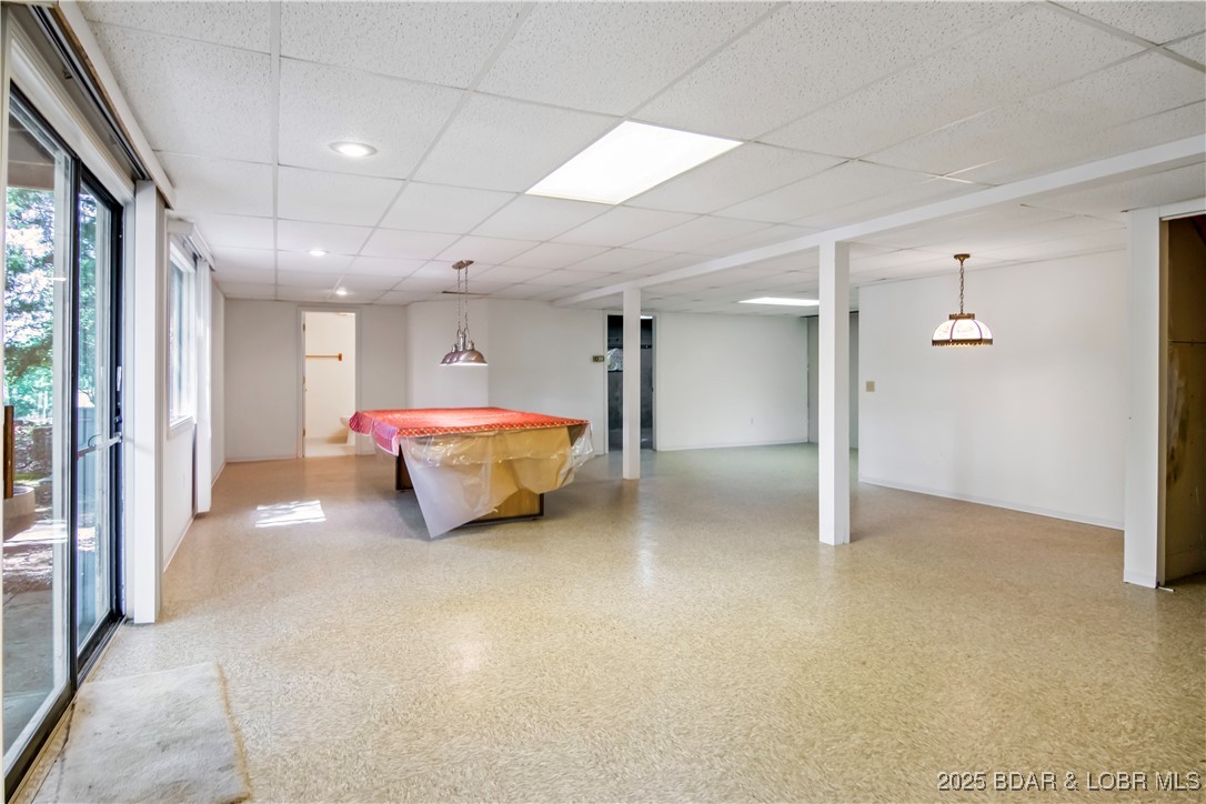 Listing images