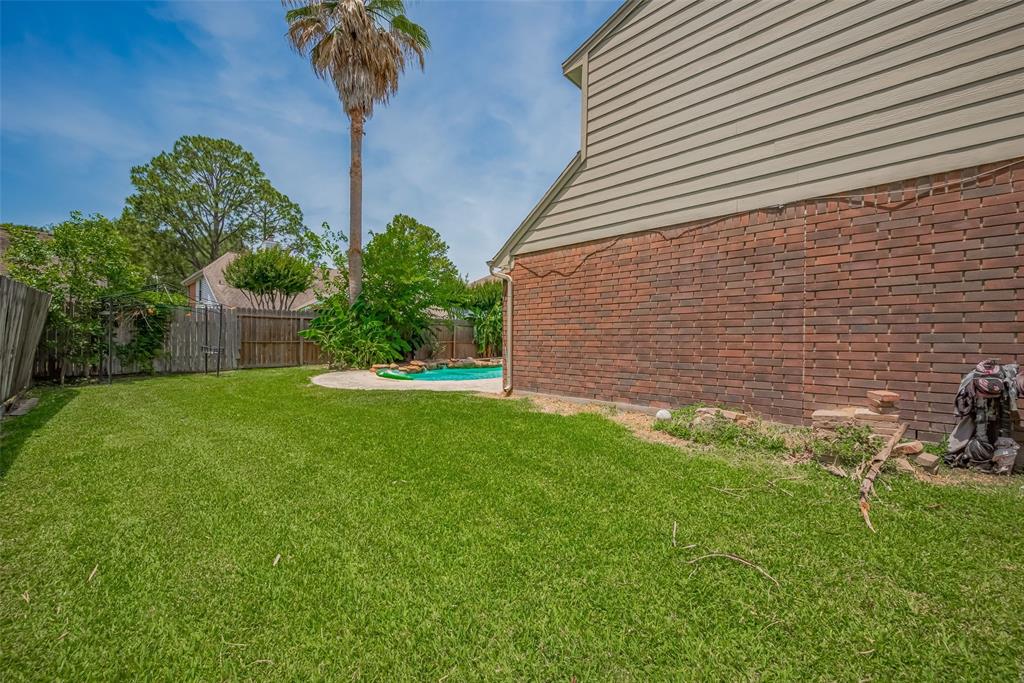 Listing images