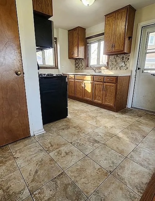 Listing images