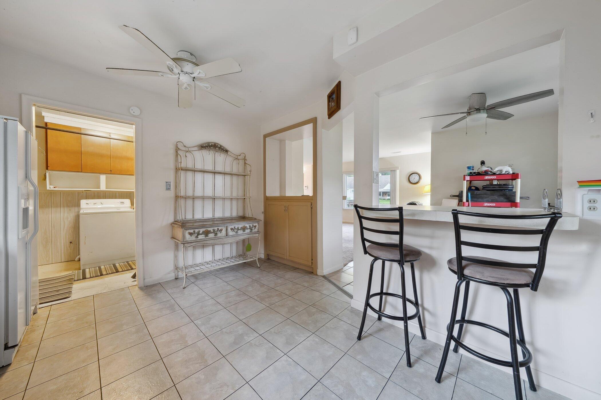 Listing images