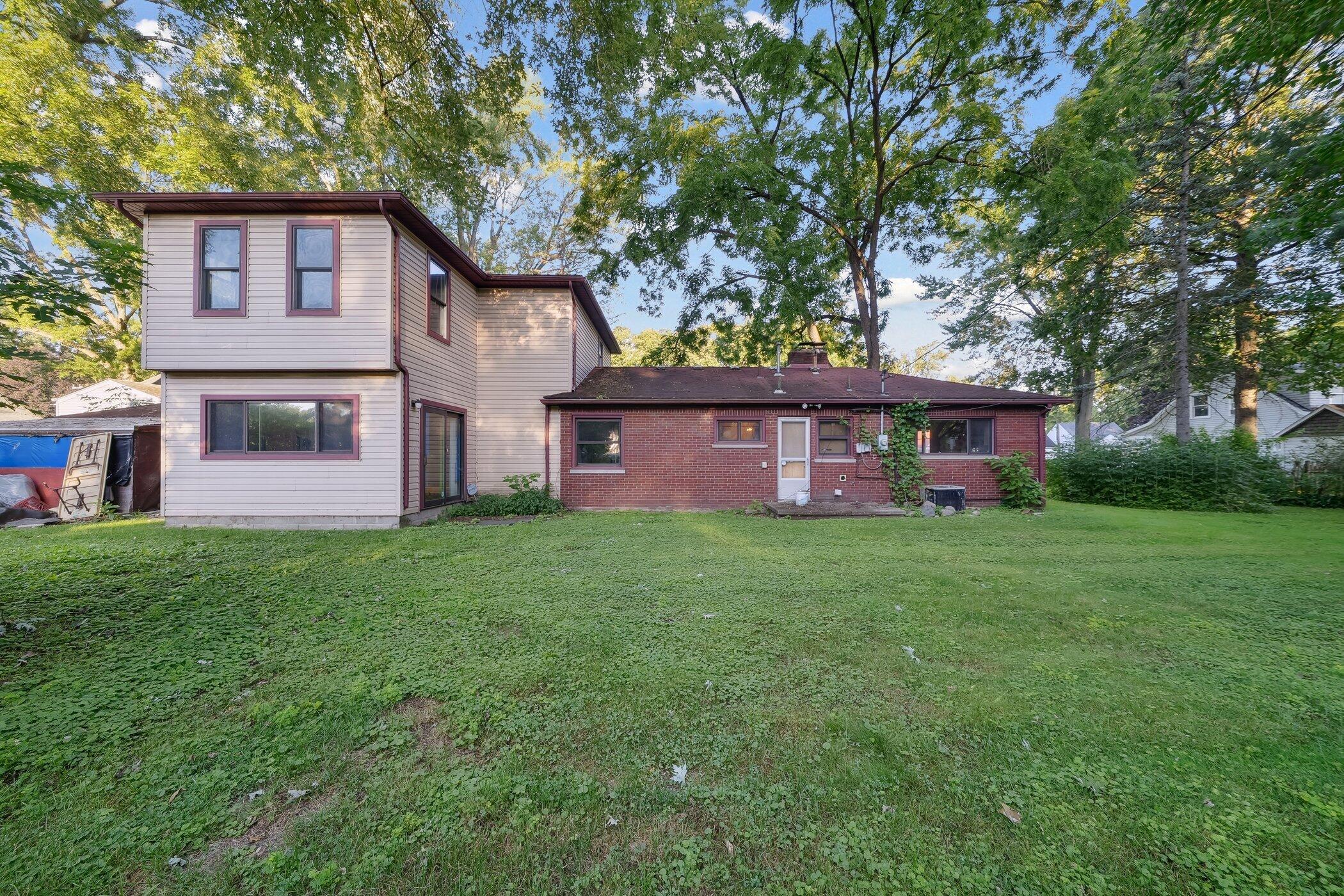 Listing images