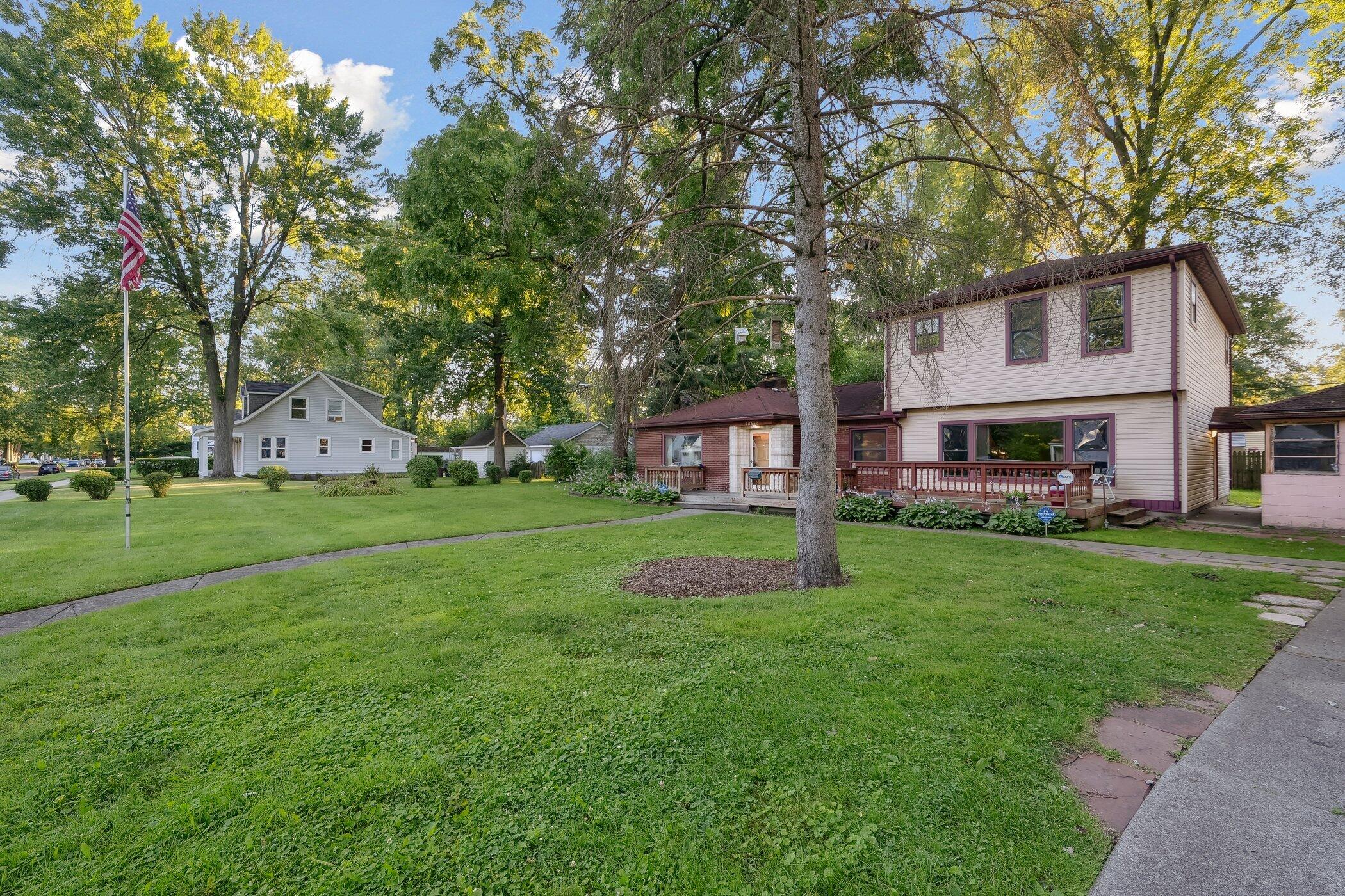 Listing images