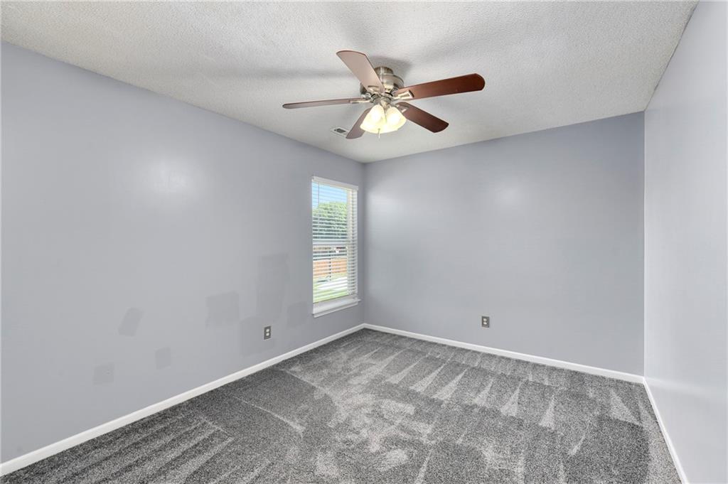 Listing images