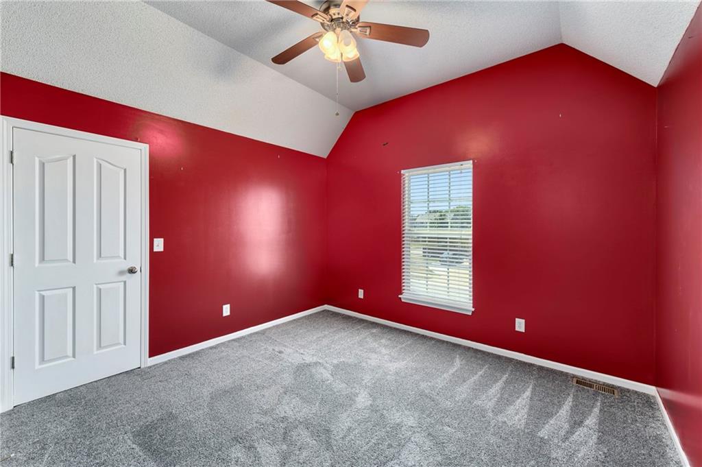 Listing images
