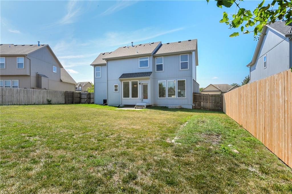 Listing images