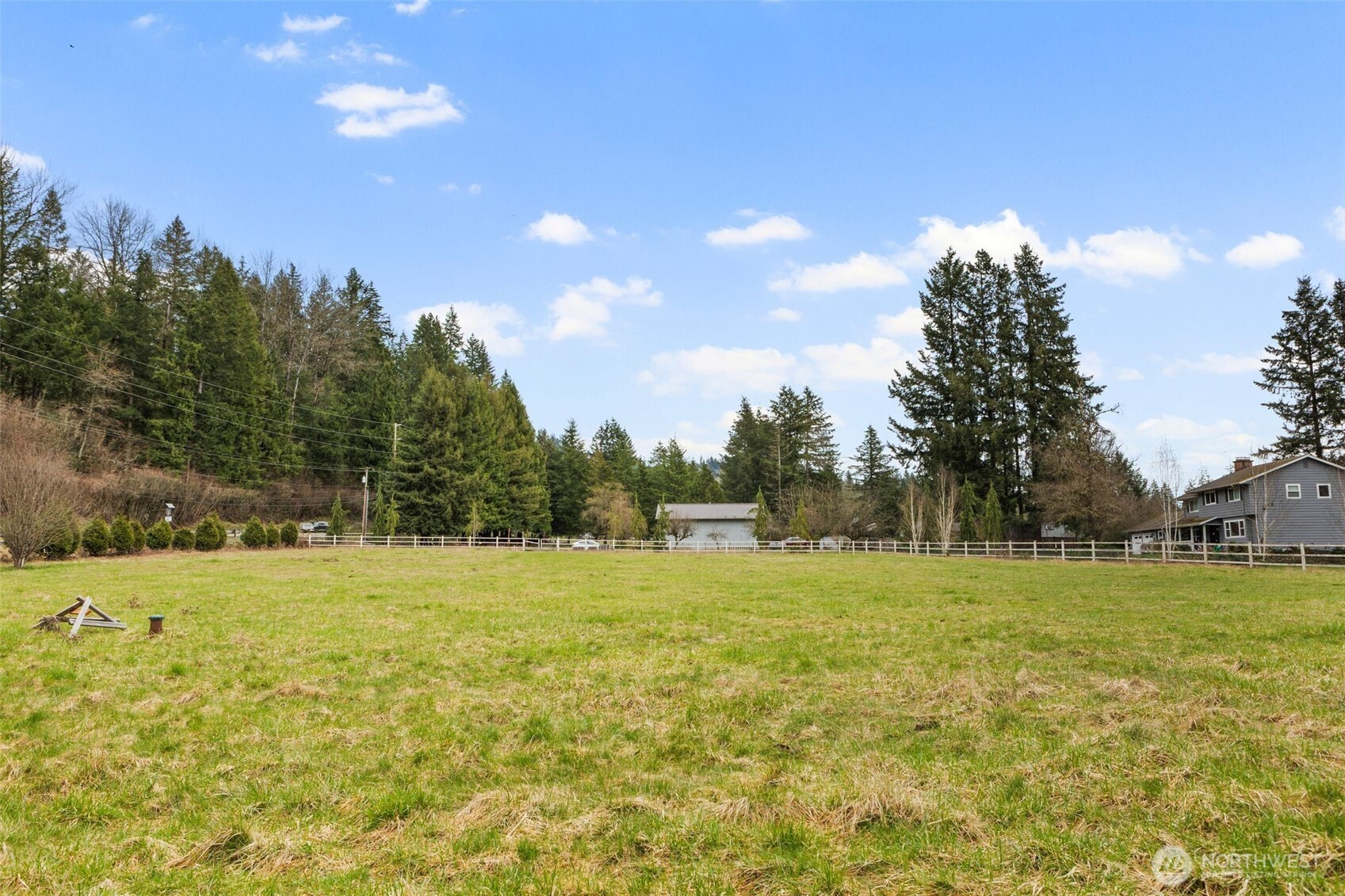 Listing images
