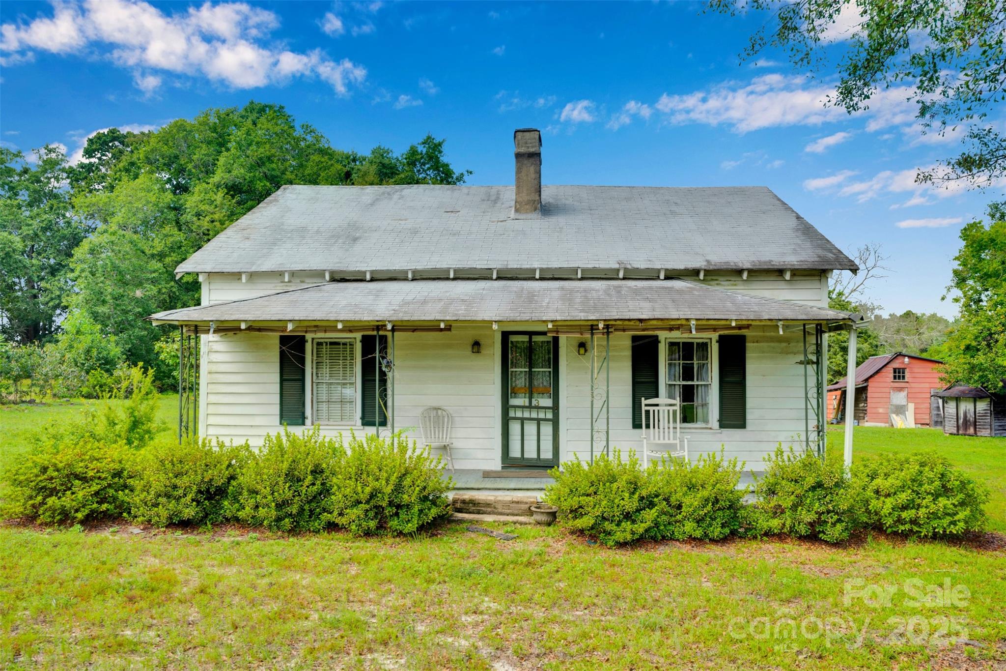 Listing images