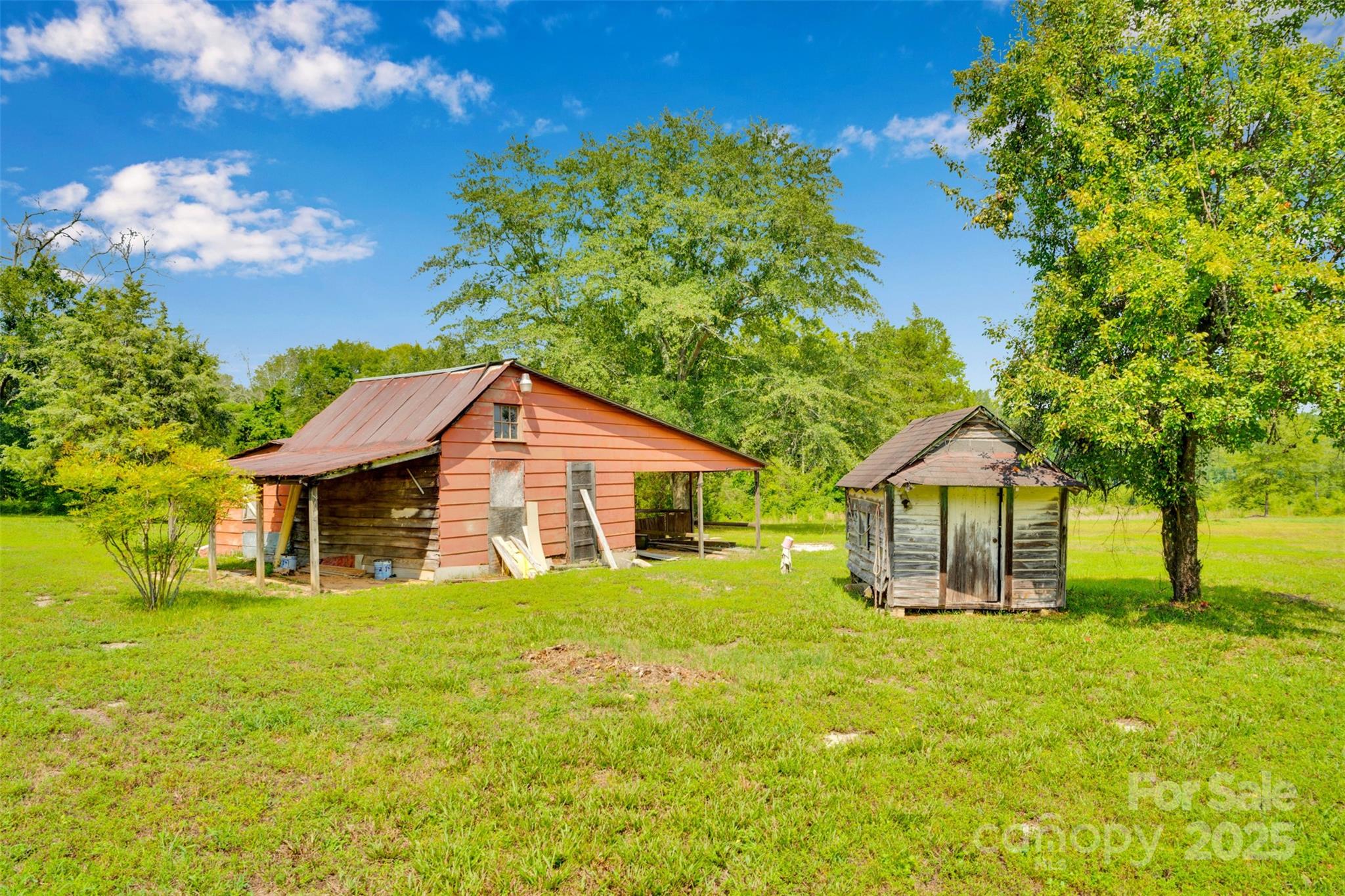 Listing images