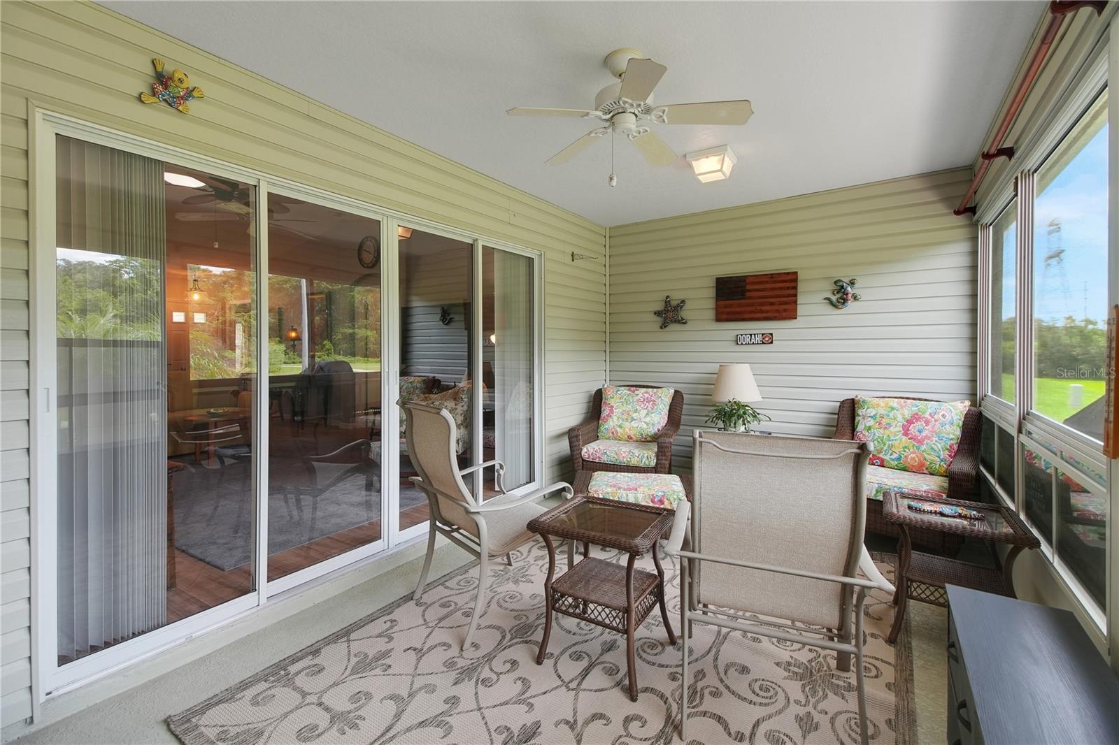 Listing images