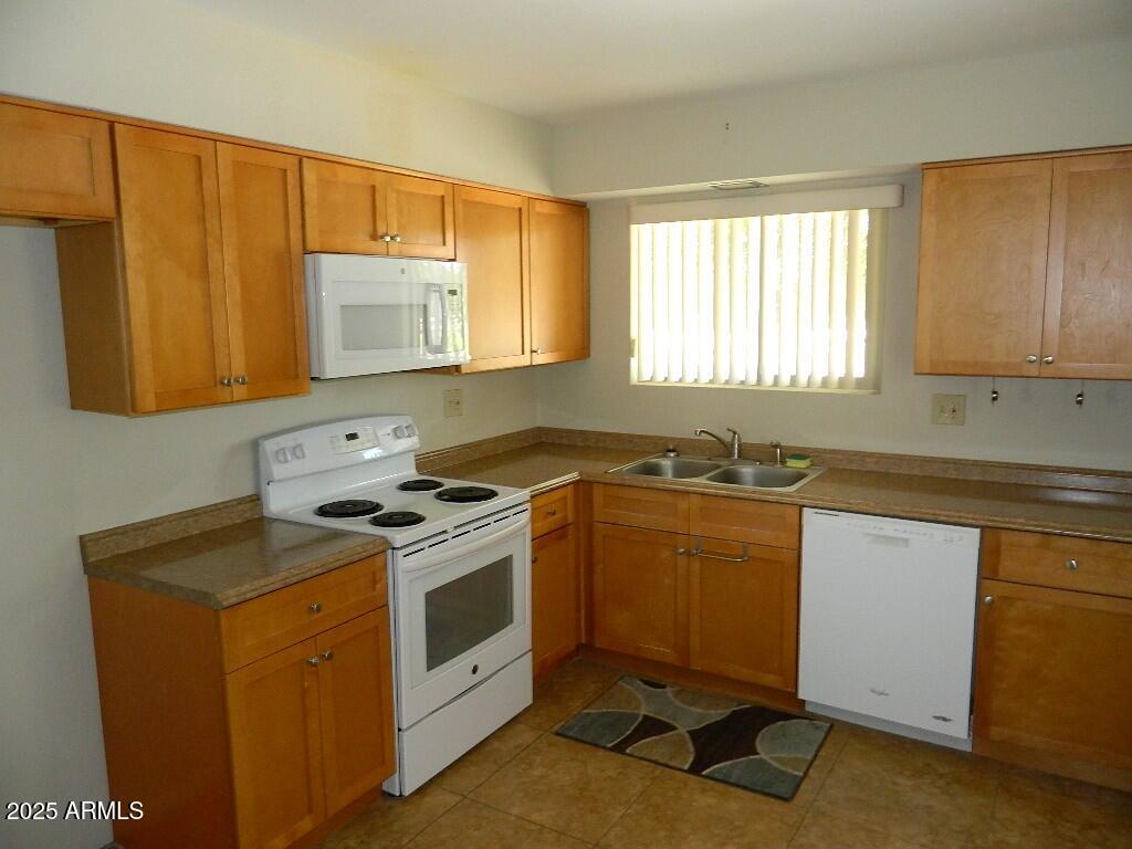 Listing images