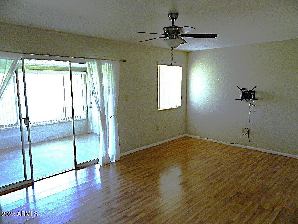 Listing images