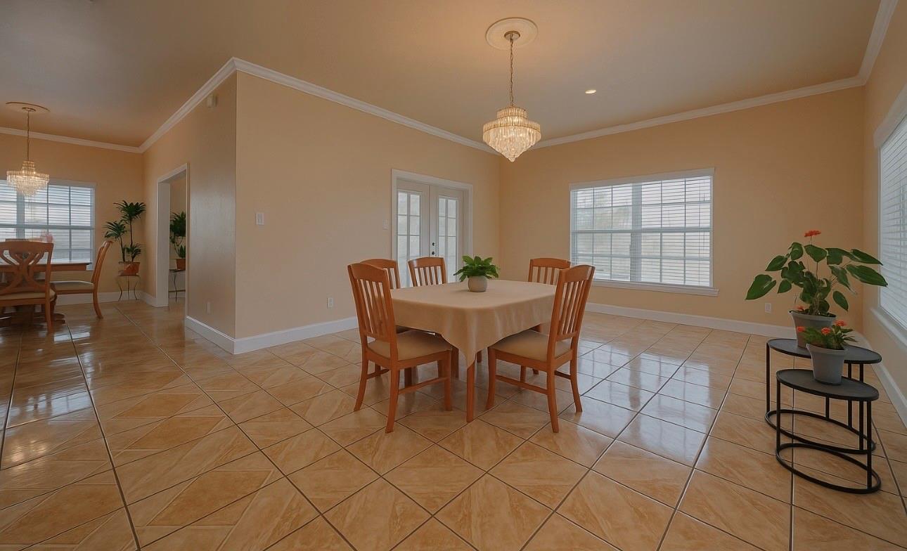 Listing images