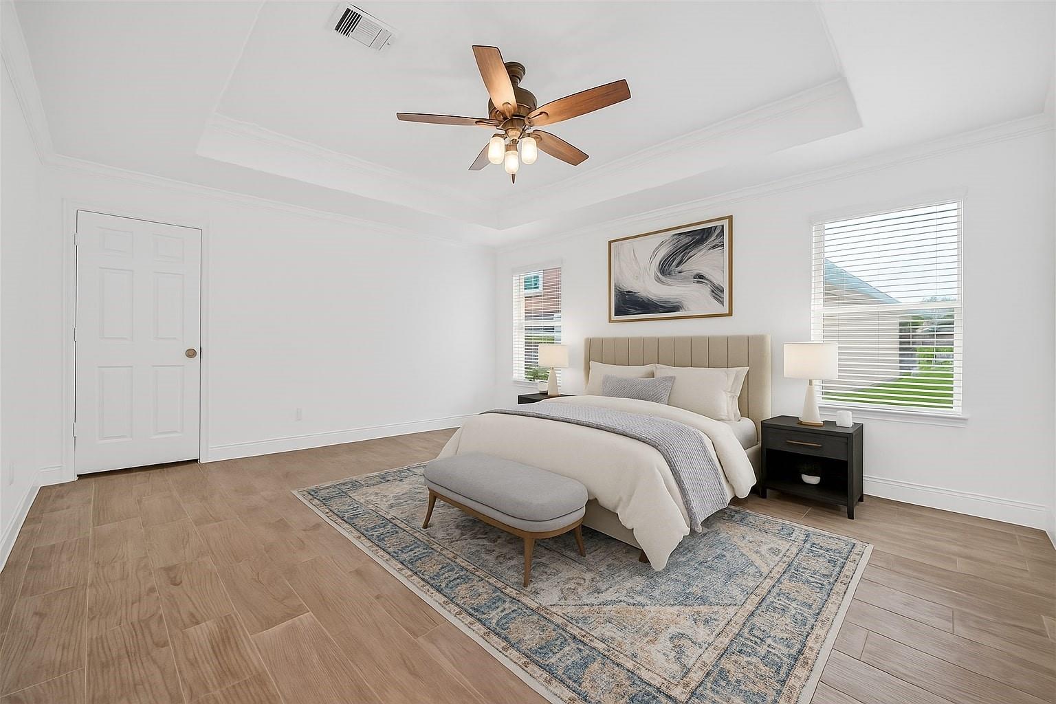 Listing images