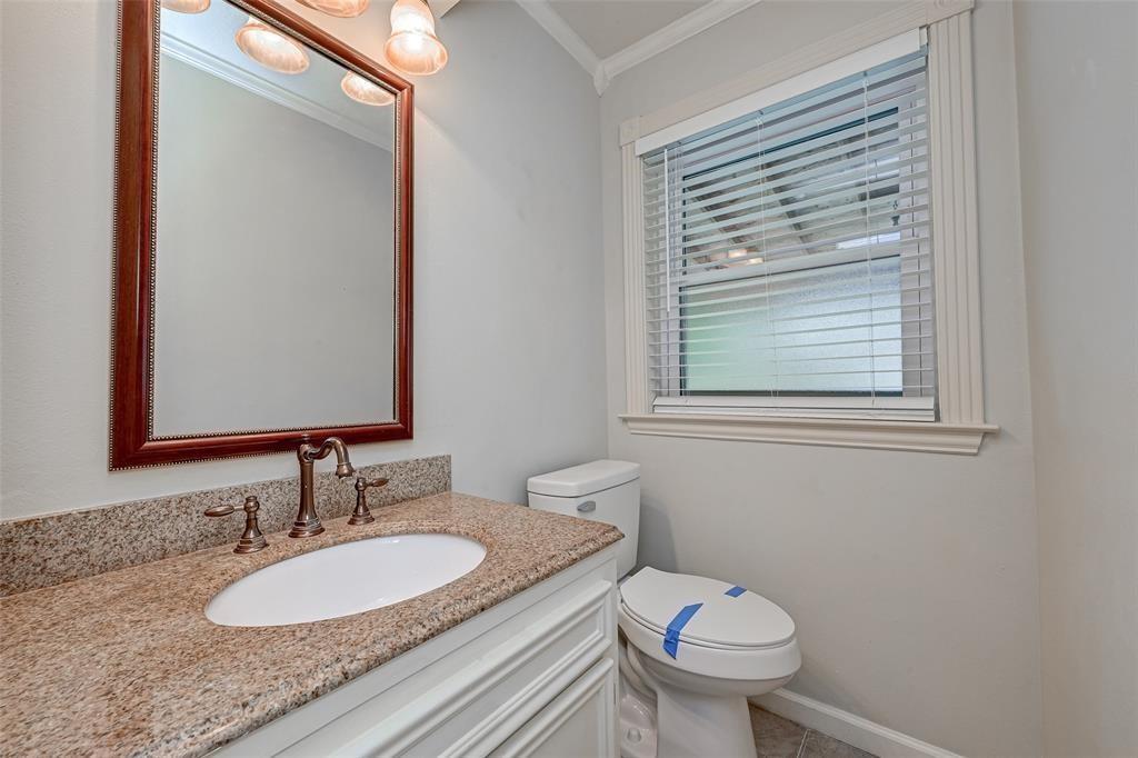 Listing images